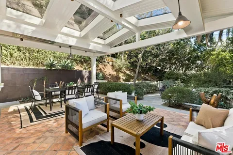 $2,279,000 | 1852 North Vista Street, Los Angeles, CA 90068