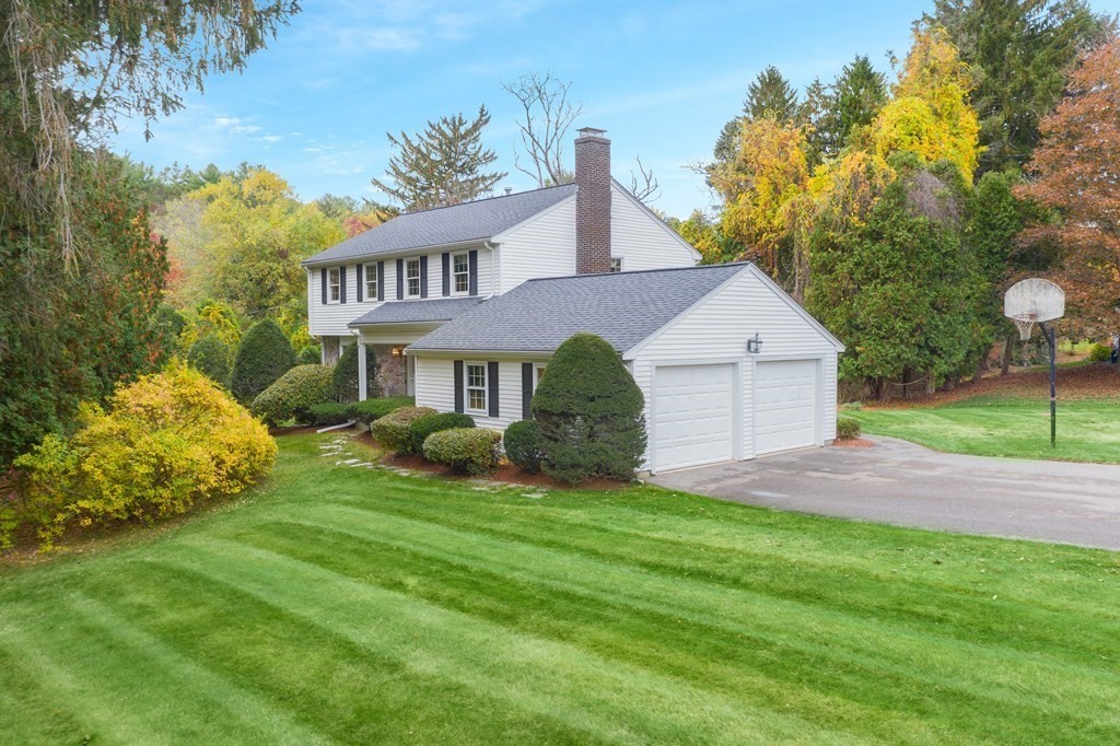 651 Belknap Road Framingham, MA 01701 - Photo 2 of 42 Gallery Image 2