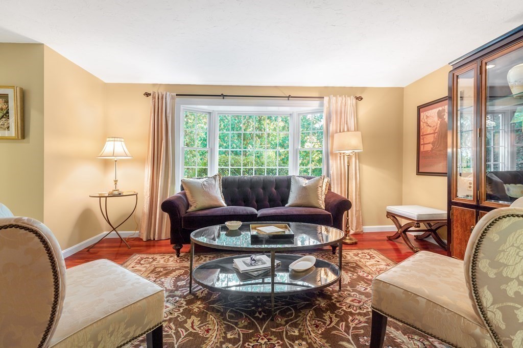 651 Belknap Road Framingham, MA 01701 - Photo 5 of 42 Gallery Image 5