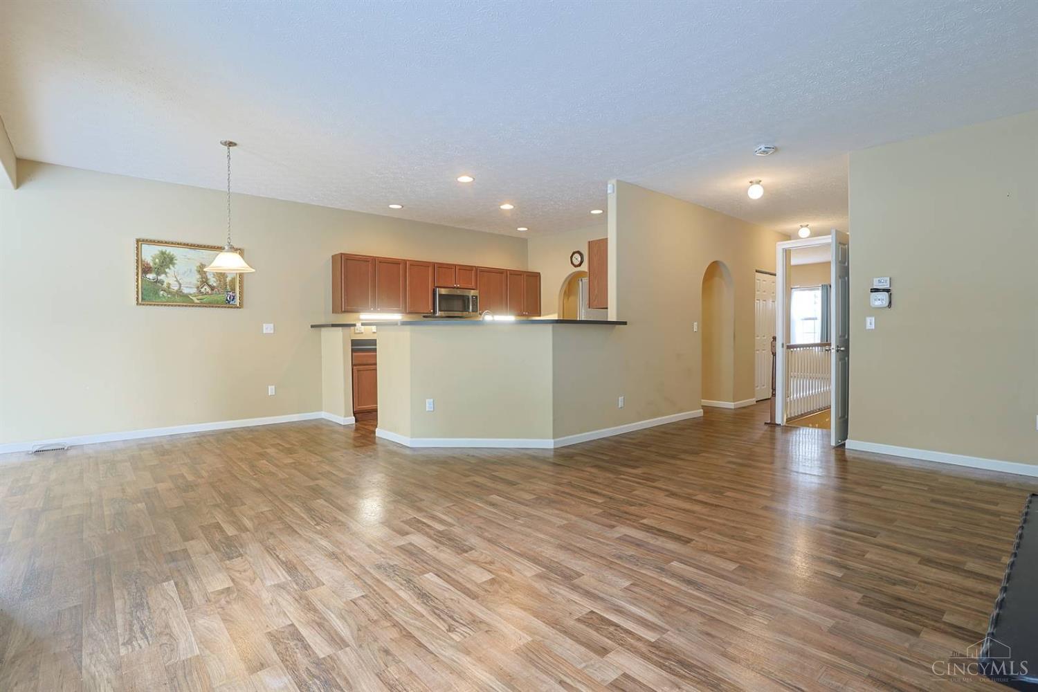 7307 Hunters Ridge Lane Cincinnati, OH 45247 - Photo 7 of 69