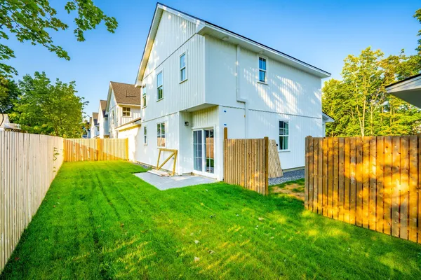 $460,000 | 29 Magnolia Lane, Unit 29, Gardiner, ME 04345