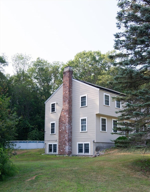 18 Amble Road Chelmsford, MA 01824 - Photo 3 of 42