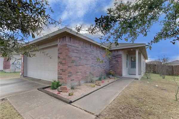 $260,000 | 1107 Canada Wild Drive, Buda, TX 78610