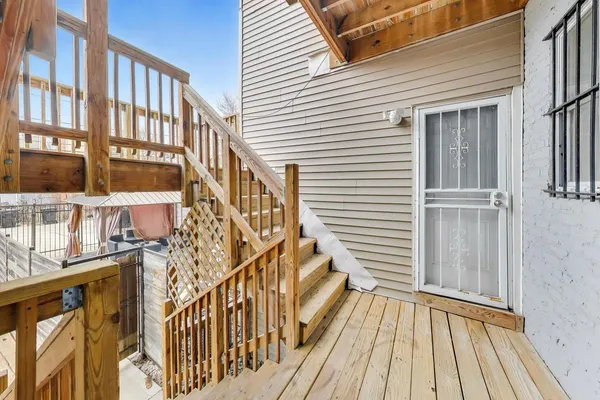 $679,900 | 4330 South Langley Avenue, Chicago, IL 60653