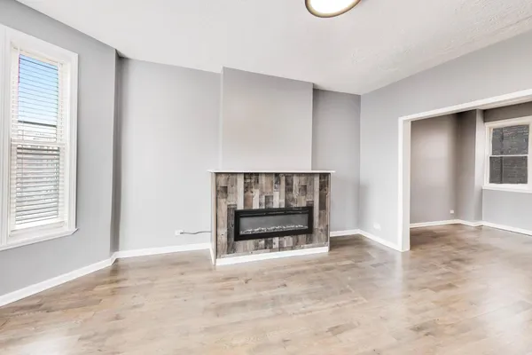 $679,900 | 4330 South Langley Avenue, Chicago, IL 60653