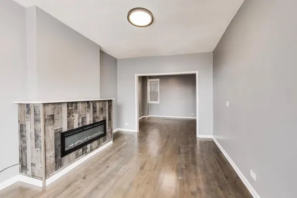 $679,900 | 4330 South Langley Avenue, Chicago, IL 60653