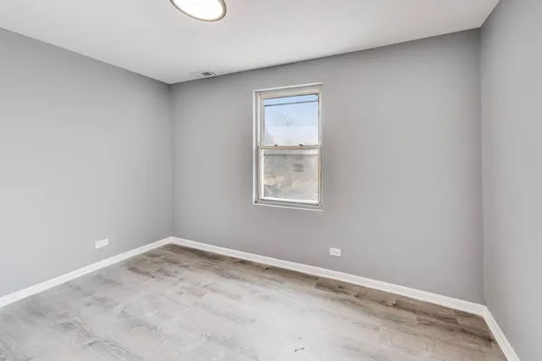 $679,900 | 4330 South Langley Avenue, Chicago, IL 60653