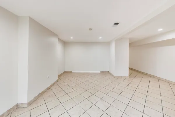 $679,900 | 4330 South Langley Avenue, Chicago, IL 60653
