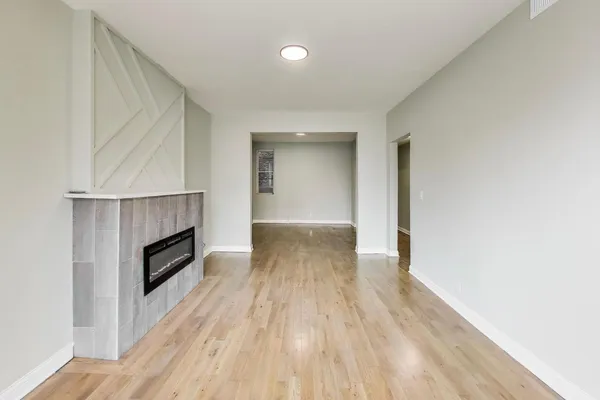 $679,900 | 4330 South Langley Avenue, Chicago, IL 60653