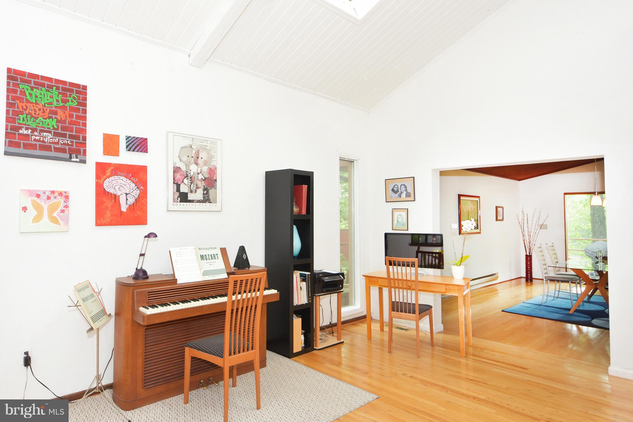 2994 Valley View Road Annapolis, MD 21401 - Photo 15 of 28 Great space for office, play area, or music room