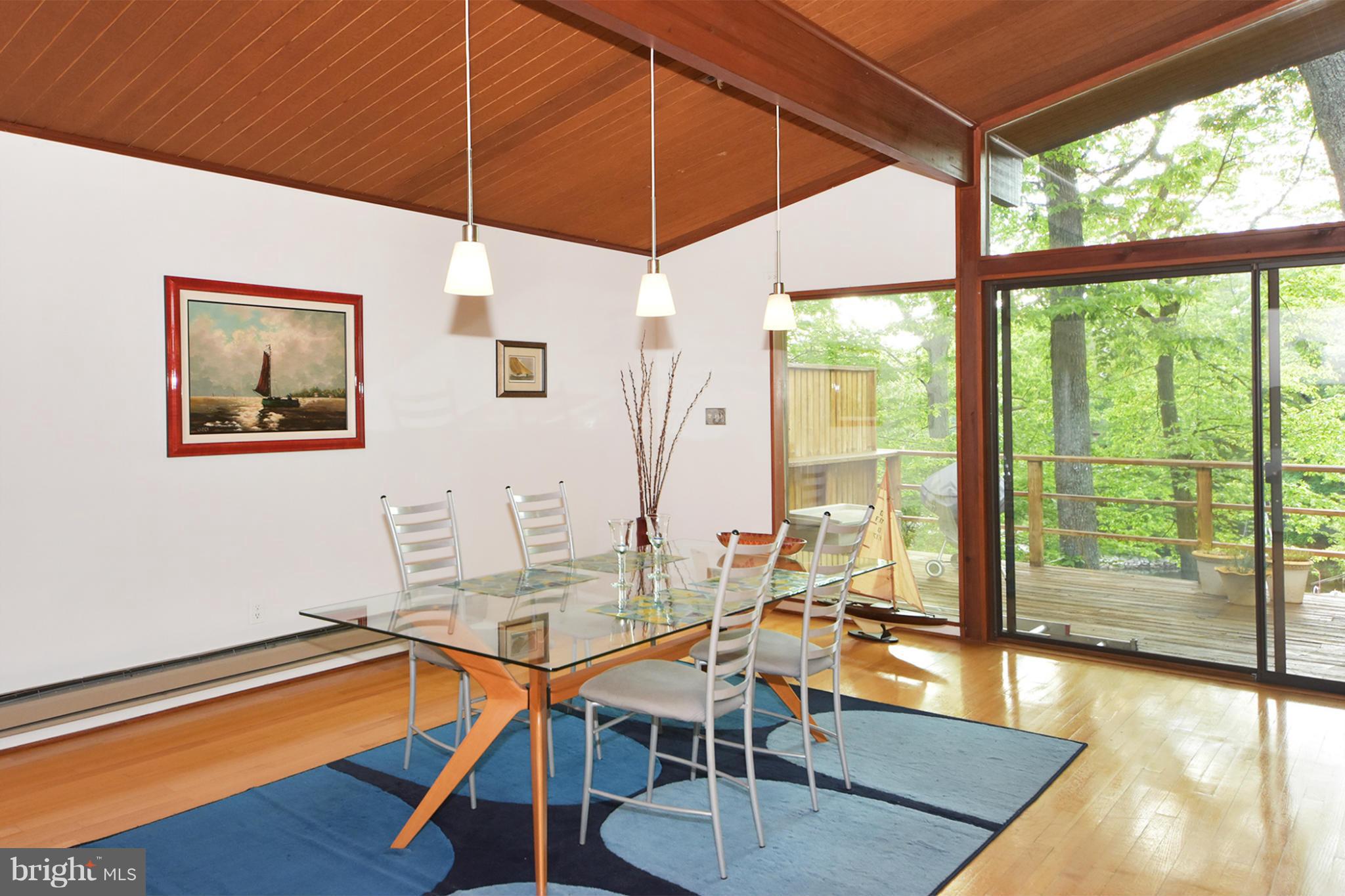 2994 Valley View Road Annapolis, MD 21401 - Photo 7 of 28 Dining area within the great room
