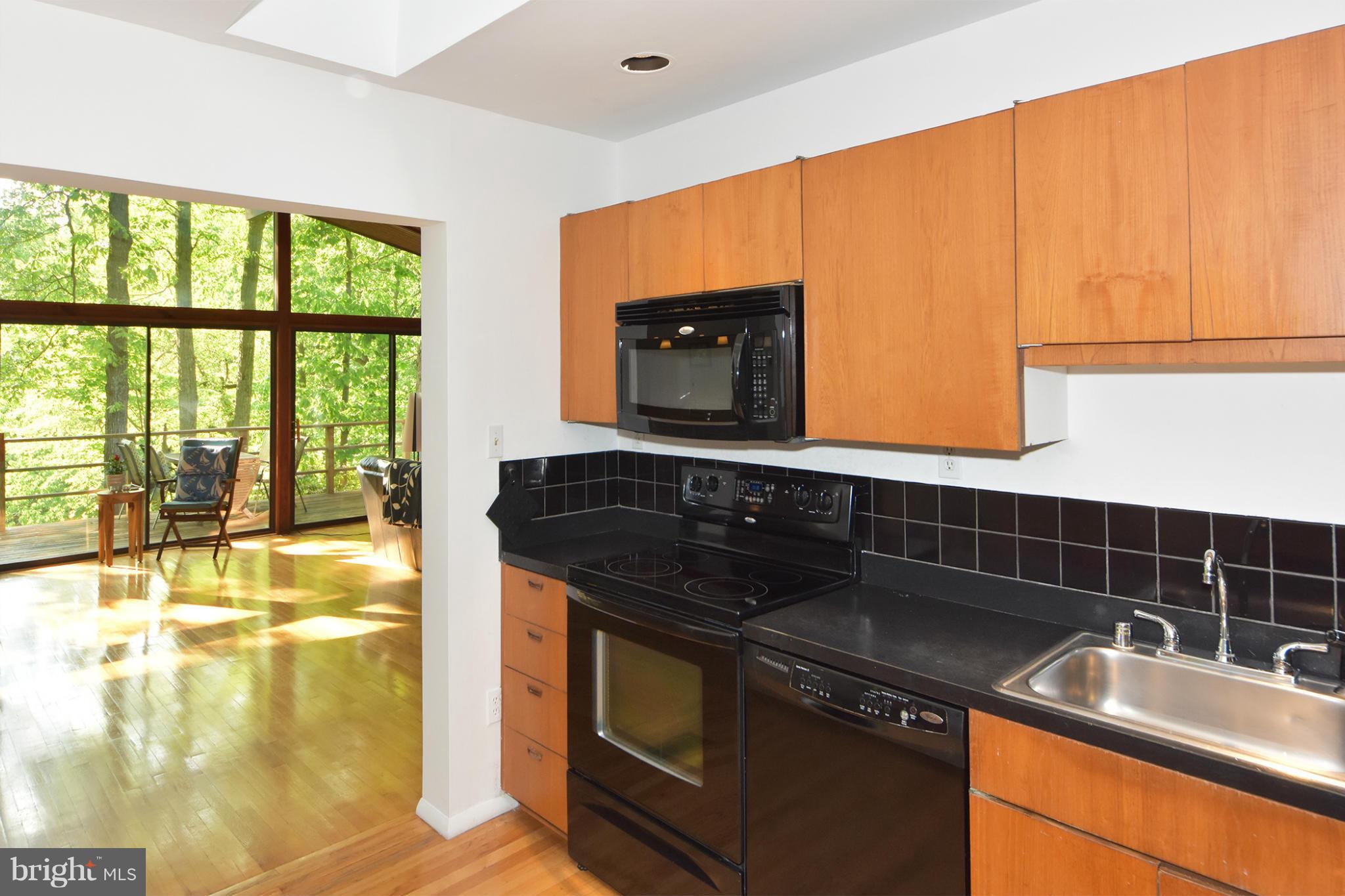 2994 Valley View Road Annapolis, MD 21401 - Photo 9 of 28 Kitchen opens up to the great room