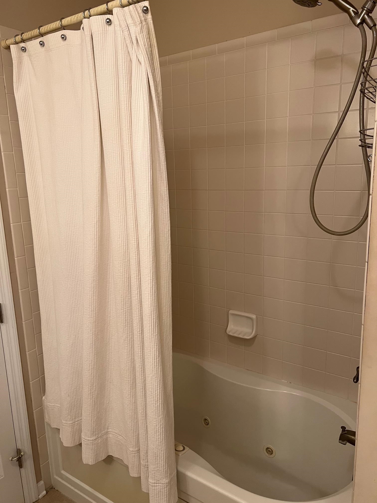1325 Stone Road, Unit 304 Tallahassee, FL 32303 - Photo 2 of 18 Gallery Image 2