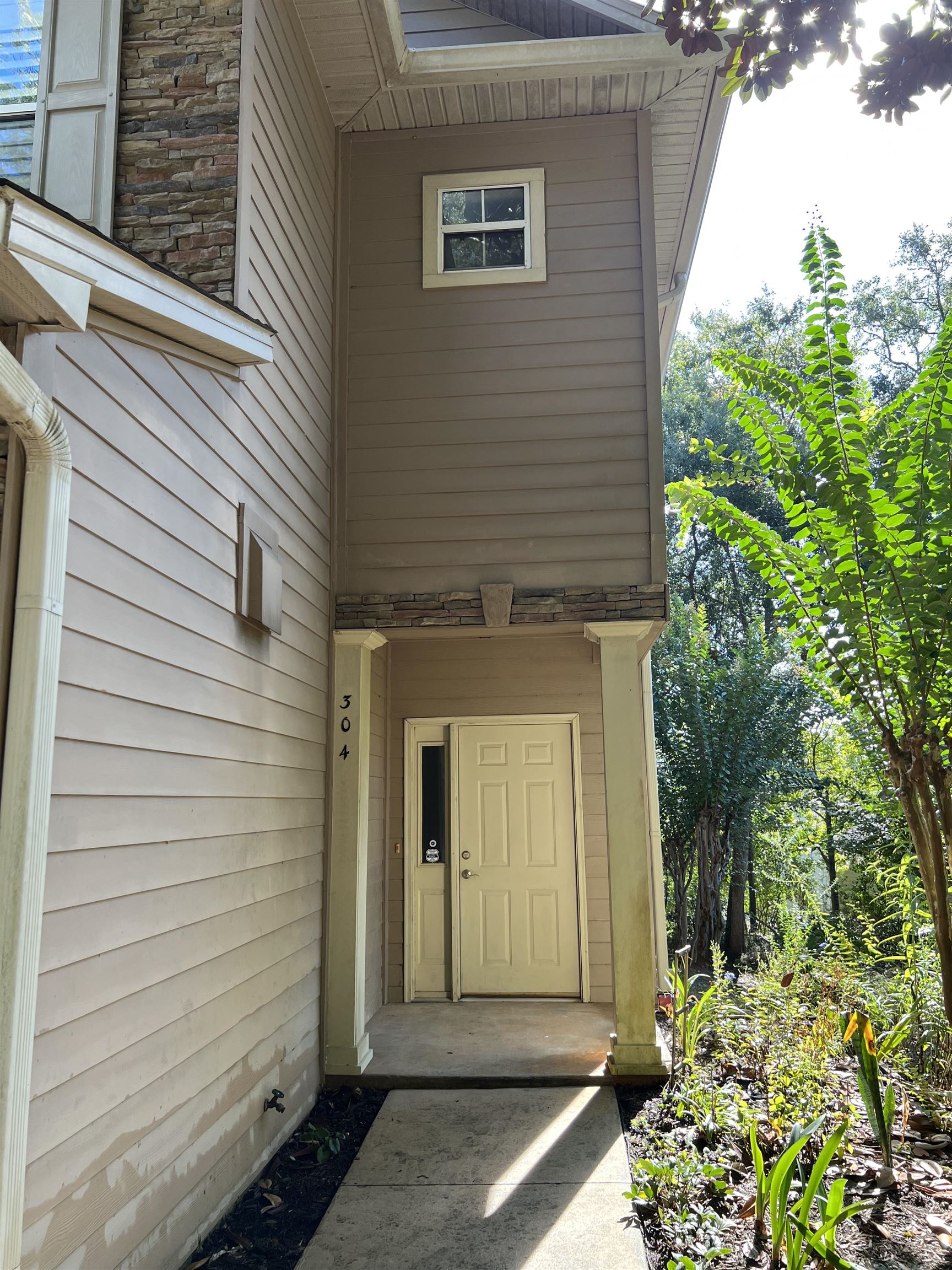 1325 Stone Road, Unit 304 Tallahassee, FL 32303 - Photo 10 of 18 Gallery Image 10