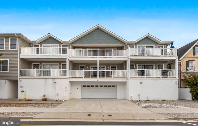 $574,900 | 109 East Taylor Avenue, Unit E, Wildwood, NJ 08260