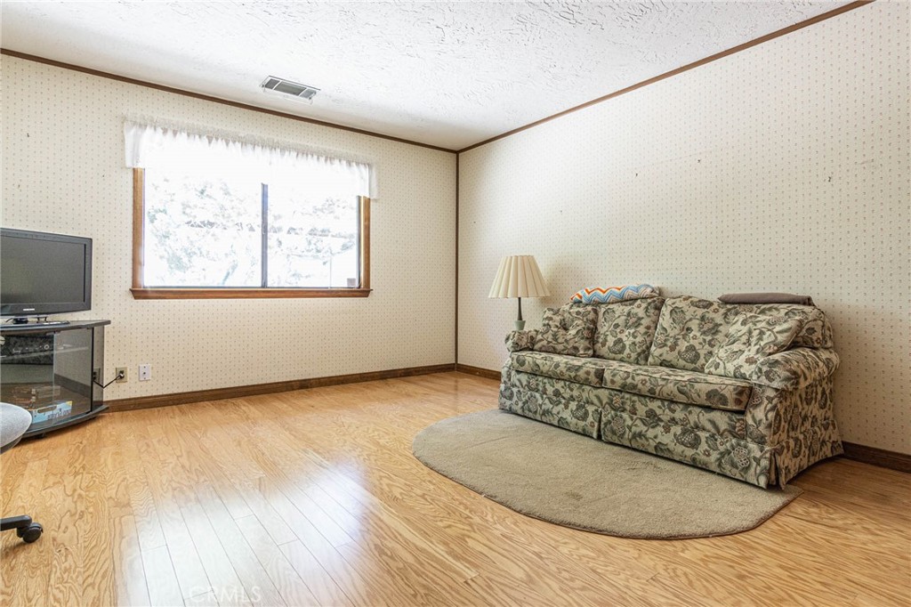 7040 Kenyon Avenue Hesperia, CA 92345 - Photo 43 of 75