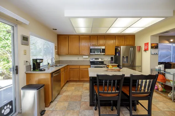 $495,000 | 1154 Le Corbusier Court, Stockton, CA 95206