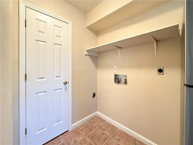 $1,350 | 4108 Rye Street, Unit D, Metairie, LA 70002