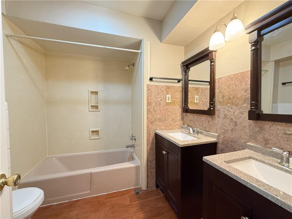 4108 Rye Street, Unit D Metairie, LA 70002 - Photo 8 of 12