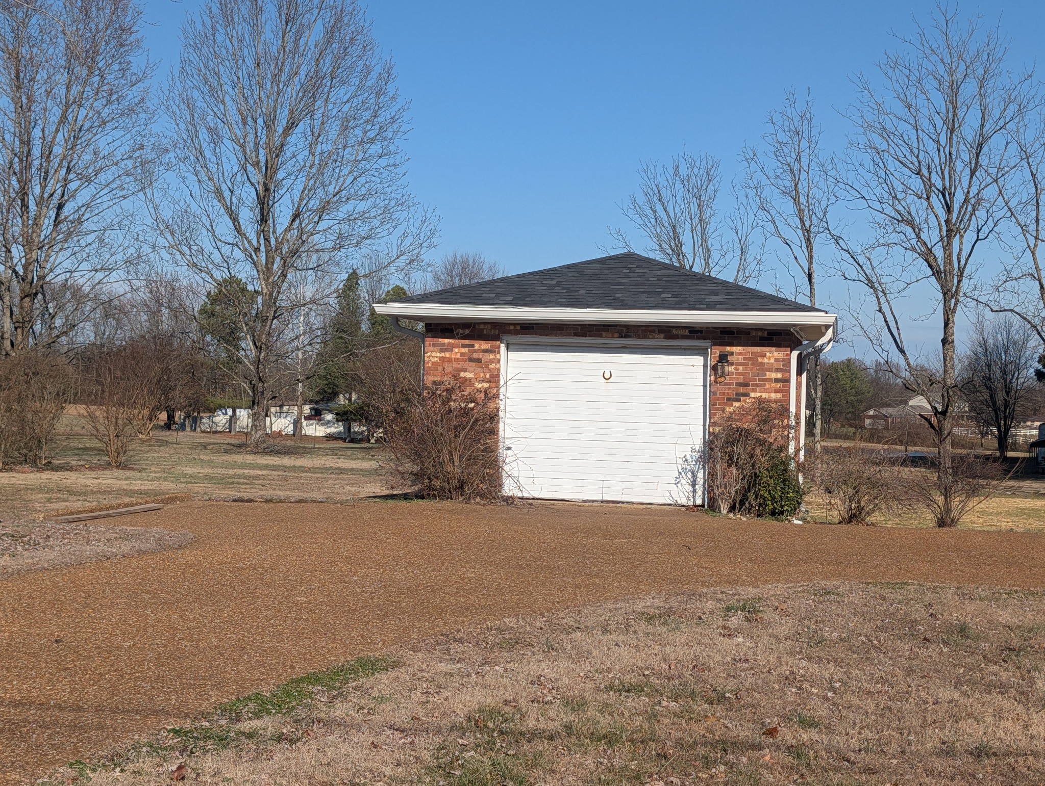 7010 Bethel Road Greenbrier, TN 37073 - Photo 2 of 9