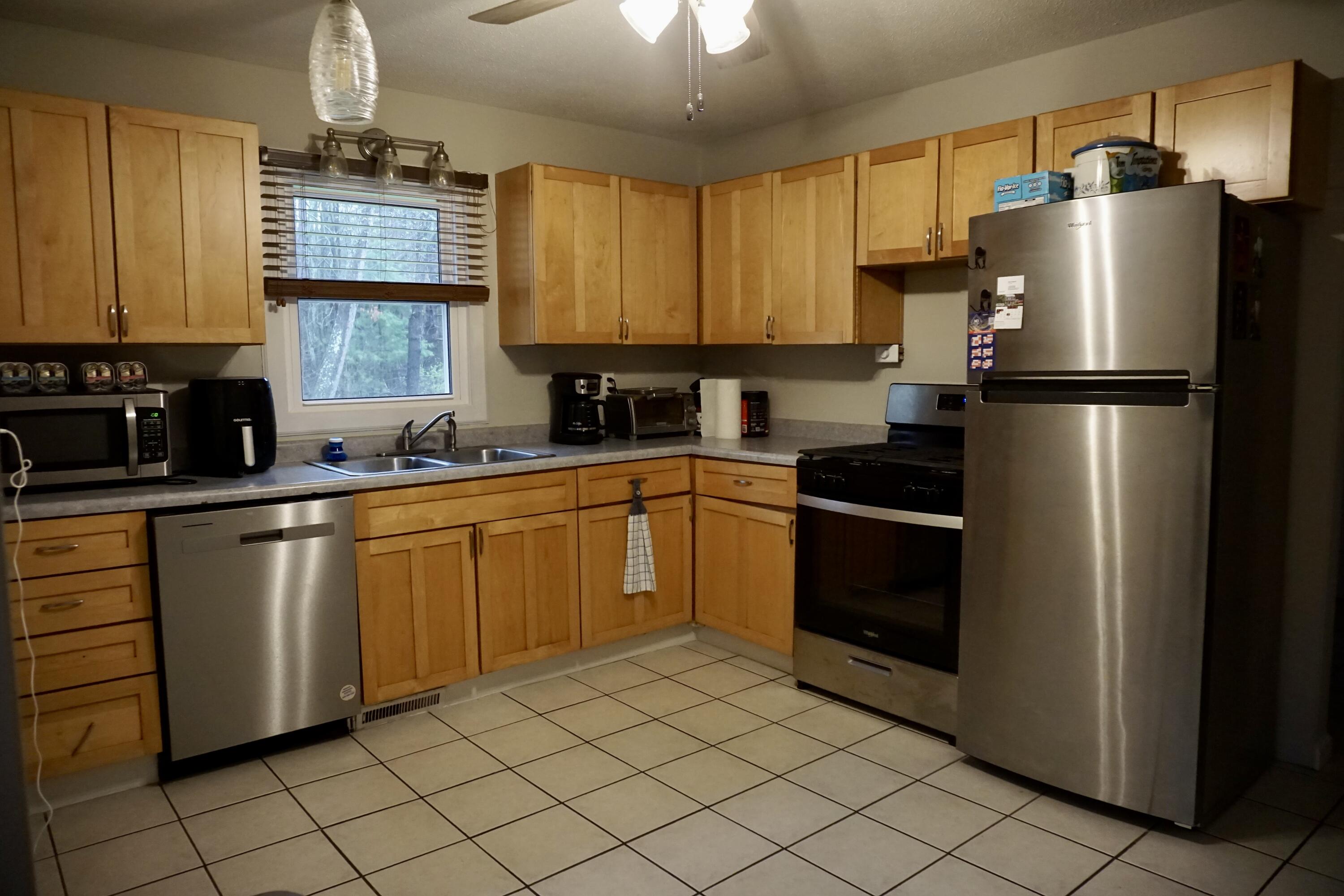 2096 Horton Road Muskegon, MI 49445 - Photo 14 of 28 DSC06051