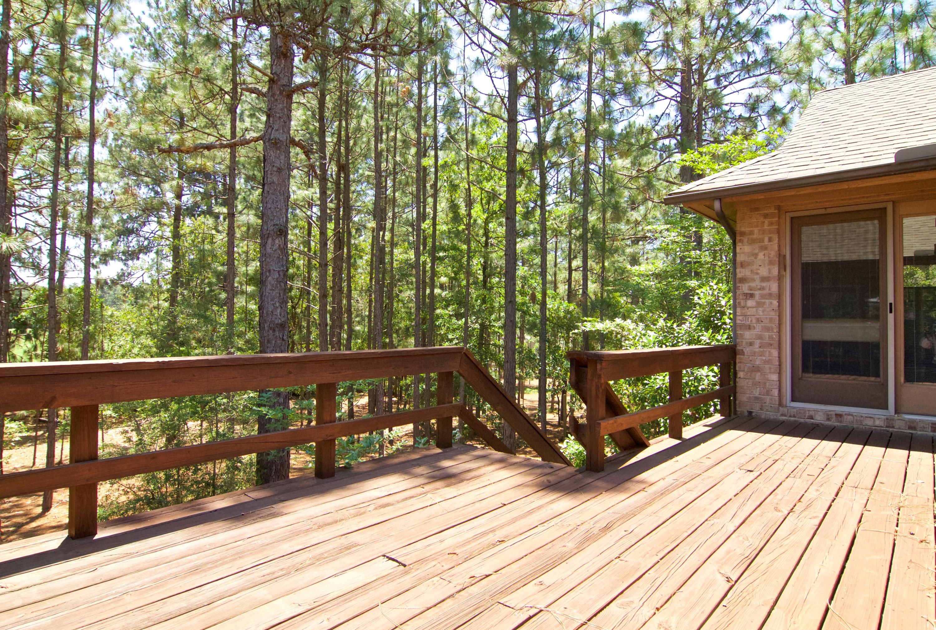 10 Driving Range Road Pinehurst, NC 28374 - Photo 4 of 25 10 Driving Range Deck-Pines 1