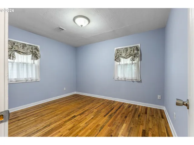 $365,000 | 567 Bliler Avenue Northeast, Salem, OR 97301