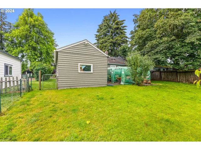 $365,000 | 567 Bliler Avenue Northeast, Salem, OR 97301