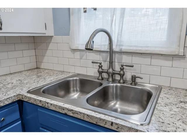 $365,000 | 567 Bliler Avenue Northeast, Salem, OR 97301