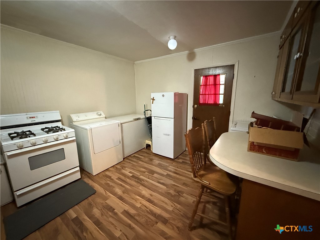 609 East Henry Street Hamilton, TX 76531 - Photo 14 of 44