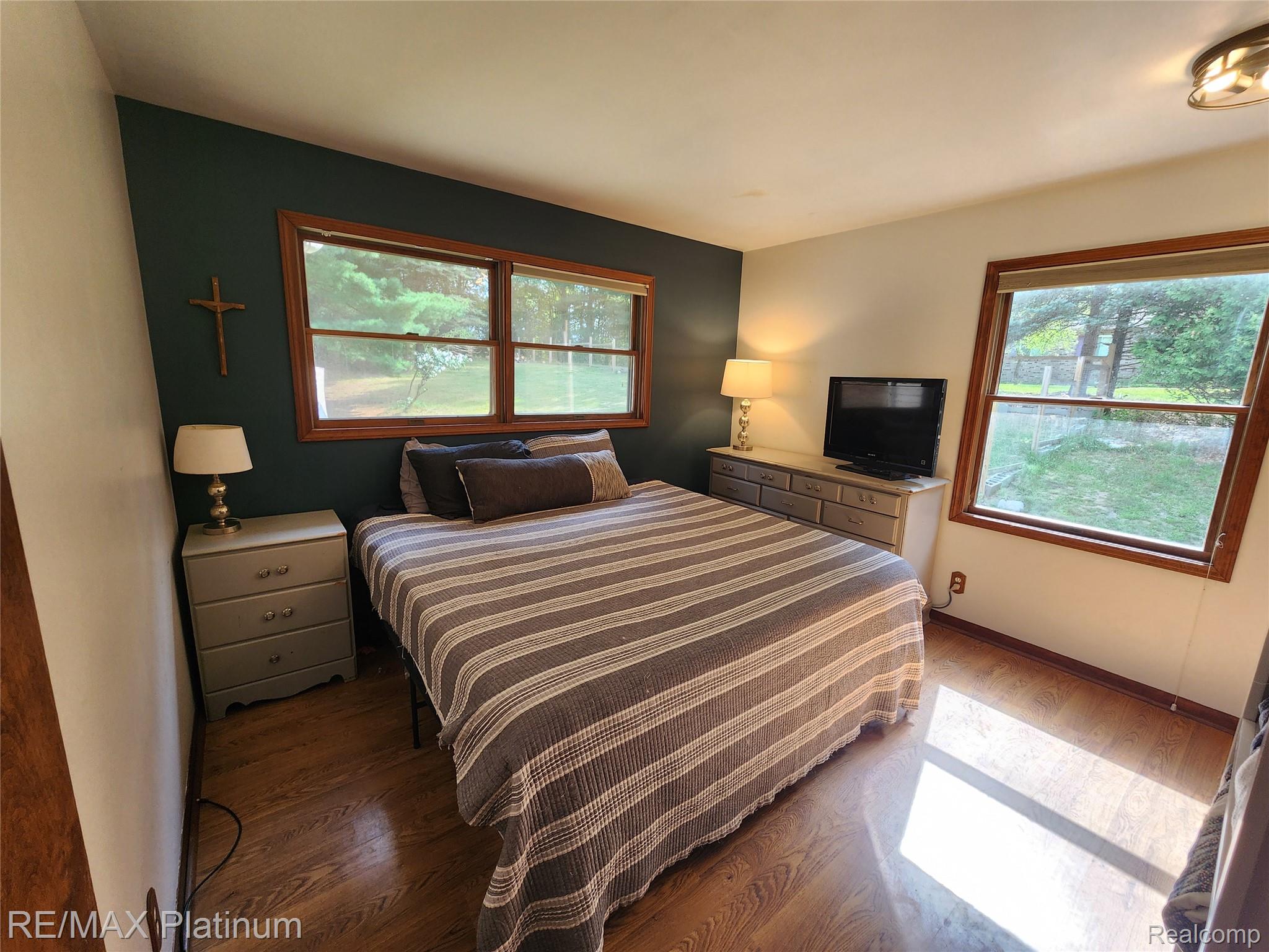 6451 Bullard Road Fenton, MI 48430 - Photo 6 of 26 Primary bedroom