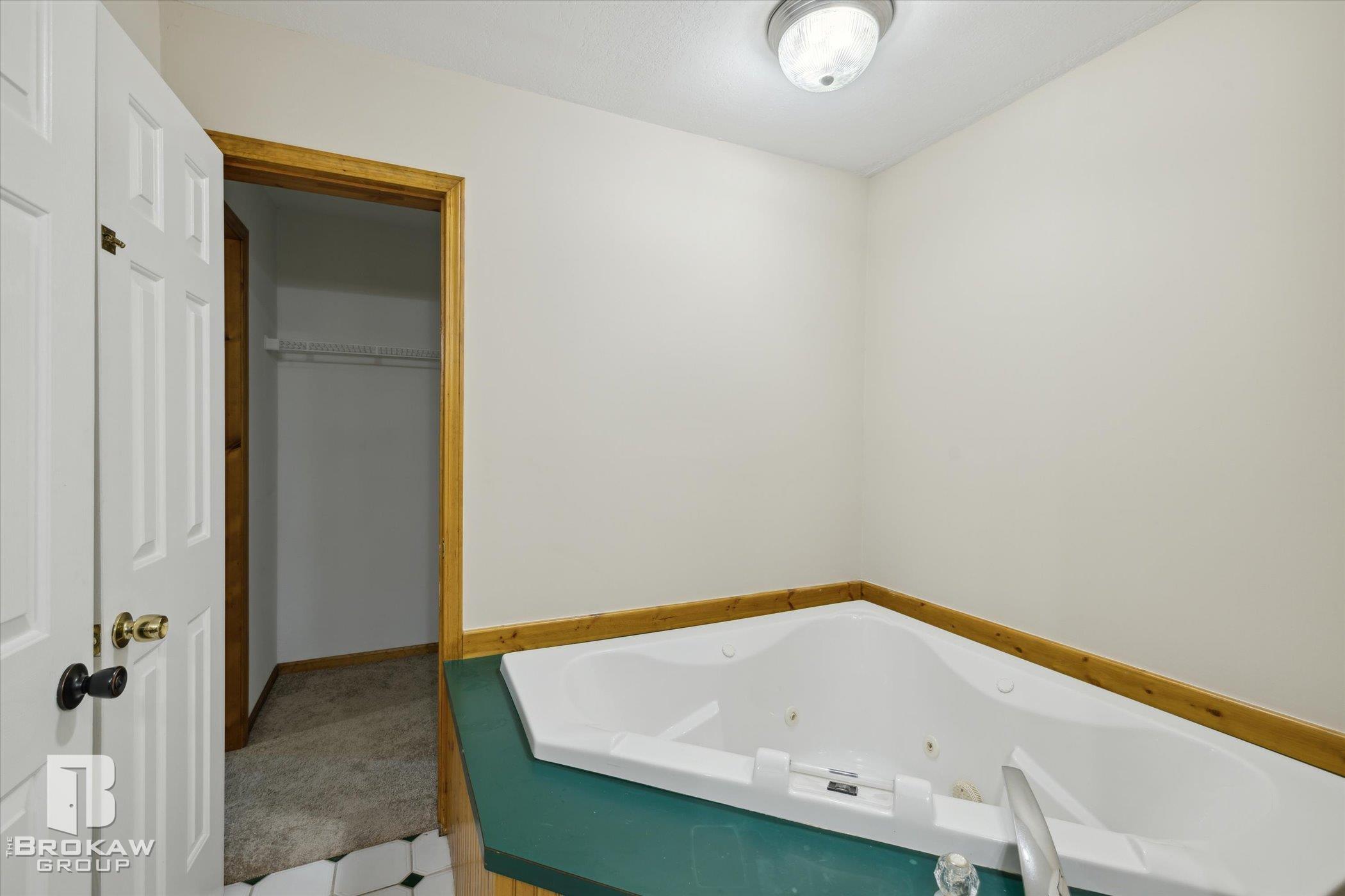 4787 Swaffer Road Millington, MI 48746 - Photo 24 of 50 50148282-7fbb39f0-03cb-4655-8cf3-4d8f6745872e.JPG
