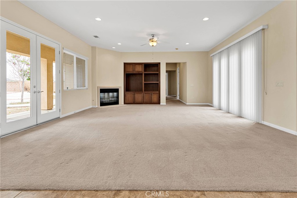 17830 Mana Road Apple Valley, CA 92307 - Photo 15 of 46 a view of an empty room with a window