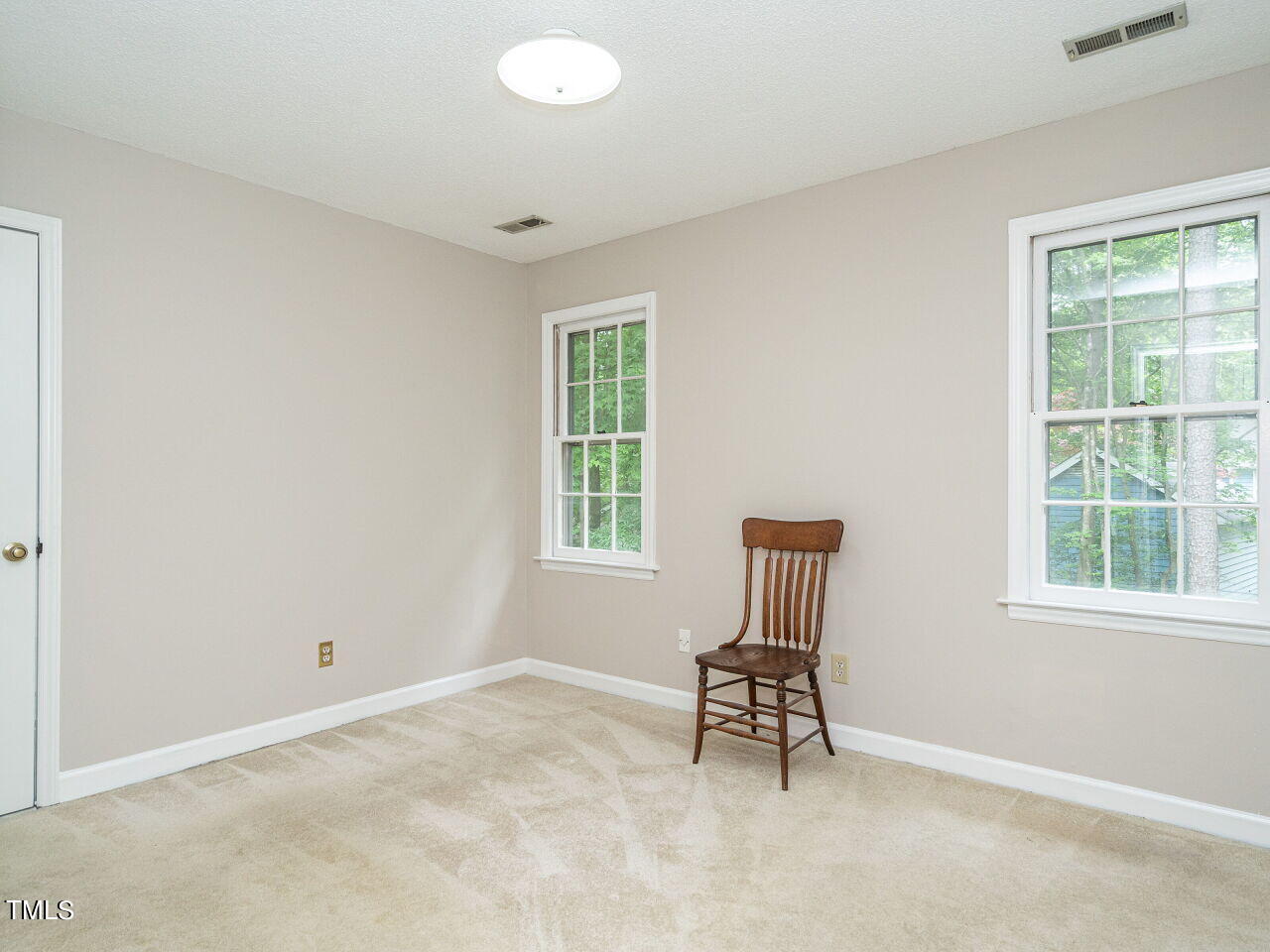 7417 Old Hundred Road Raleigh, NC 27613 - Photo 10 of 31 023-1280x960-second-bedroom