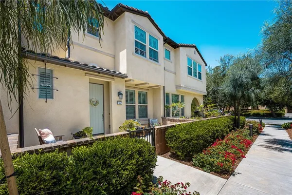 $1,000,000 | 32 Savannah, Lake Forest, CA 92630