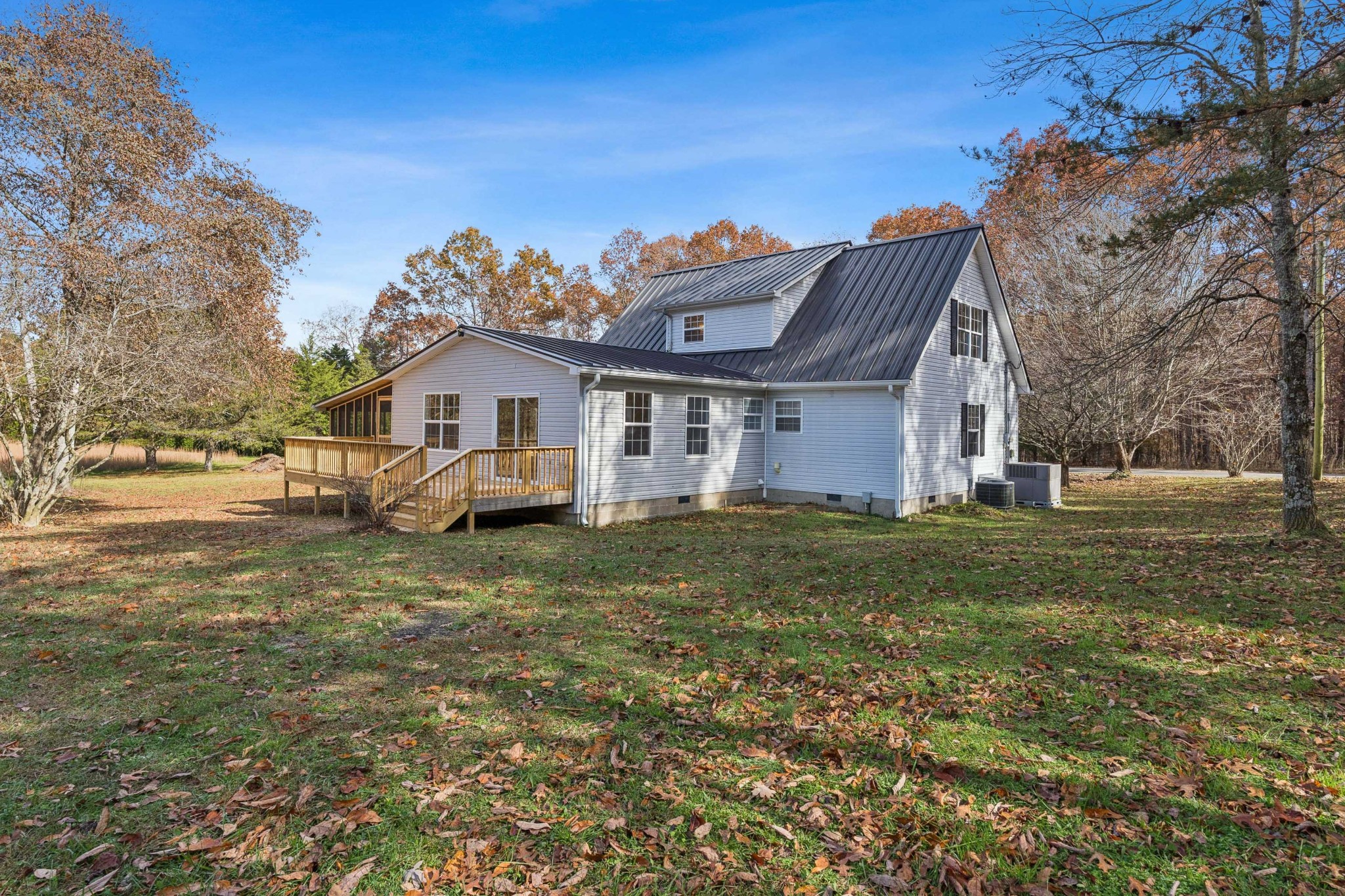 163 Monteagle Falls Road Monteagle, TN 37356 - Photo 27 of 35 a view of a house with a big yard