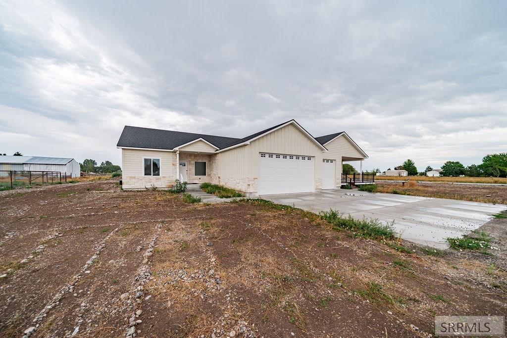3811 228 North Rigby, ID 83442 - Photo 4 of 70