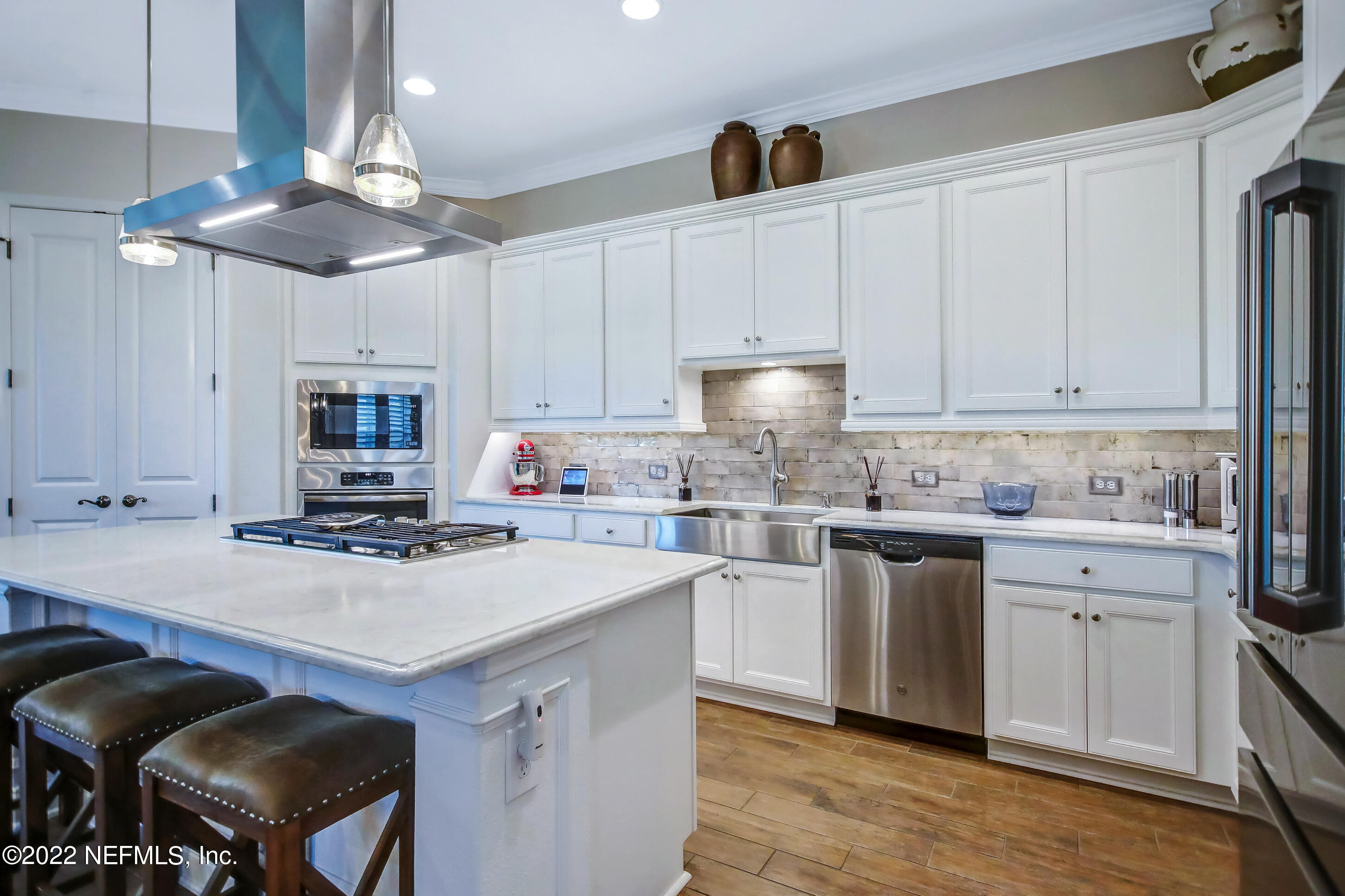 Gorgeous White Kitchen