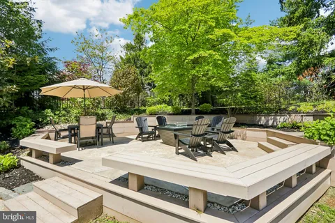 $1,499,900 | 38 Dunminning Road, Newtown Square, PA 19073