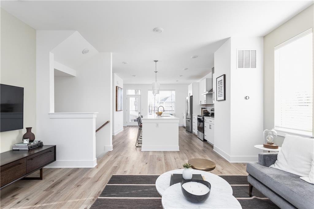 1808 Rosette Way Indianapolis, IN 46202 - Photo 7 of 16