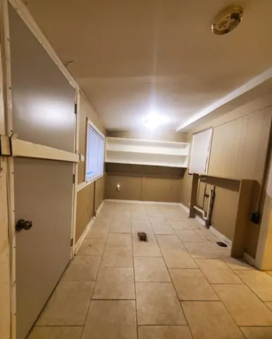 $1,045 | 1624 Whitney Avenue, Memphis, TN 38127