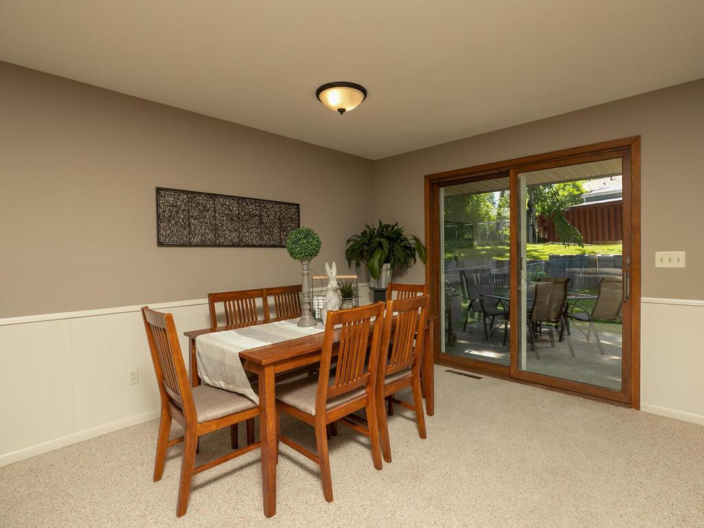 1852 36th Street Northwest Rochester, MN 55901 - Photo 7 of 30