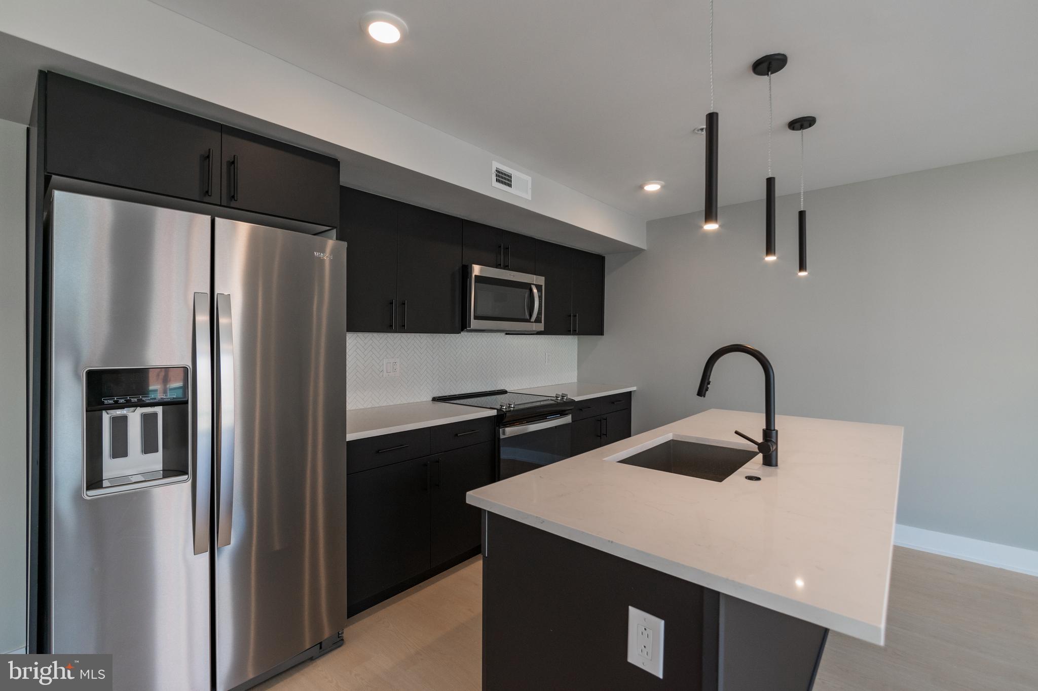 6604 Ridge Avenue, Unit 306 Philadelphia, PA 19128 - Photo 2 of 10