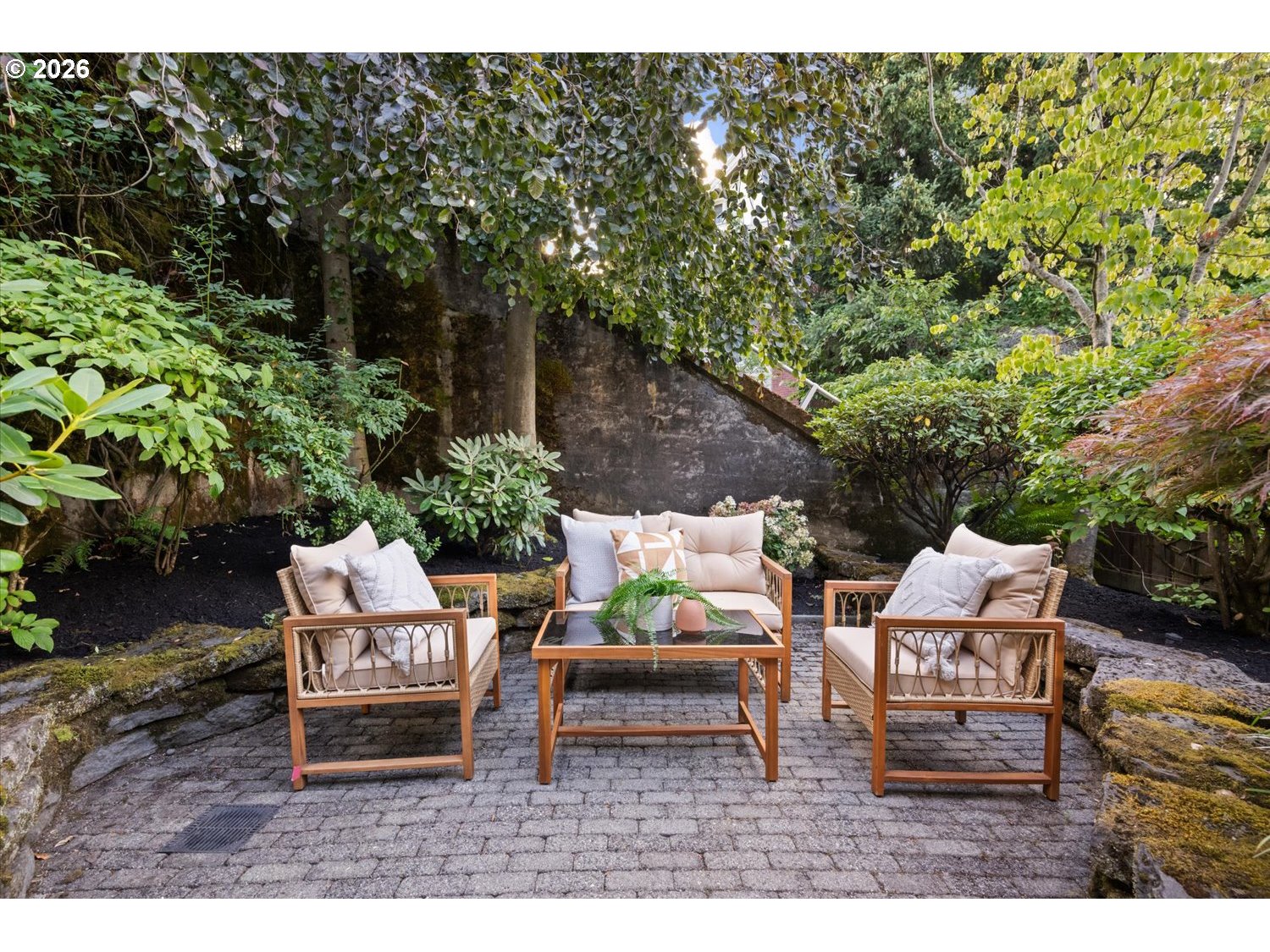 2535 Northwest Westover Road, Unit 5 Portland, OR 97210 - Photo 39 of 43 Patio
