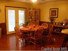 615 Deerfield Road Chatham, IL 62629 - Photo 3 of 11 Gallery Image 3