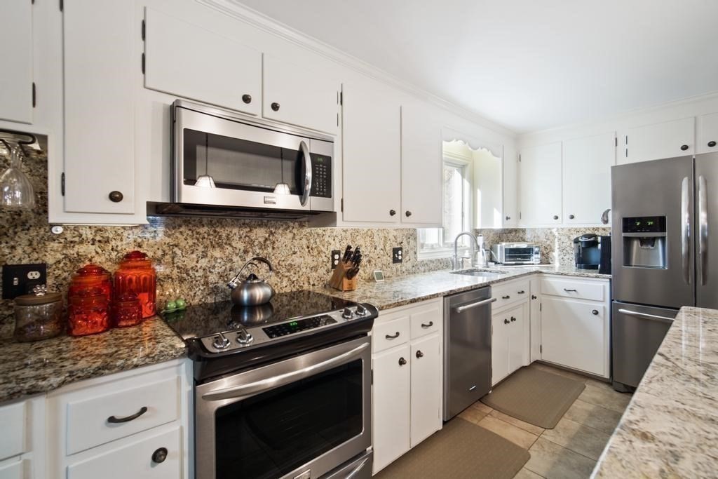 24 Princess Road Springfield, MA 01129 - Photo 5 of 42 Gallery Image 5