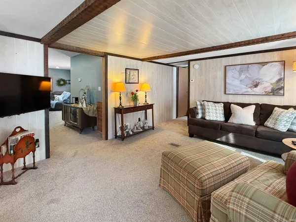 $440,000 | 5891 Highway 231, Jasper, IN 47546