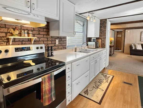 $440,000 | 5891 Highway 231, Jasper, IN 47546