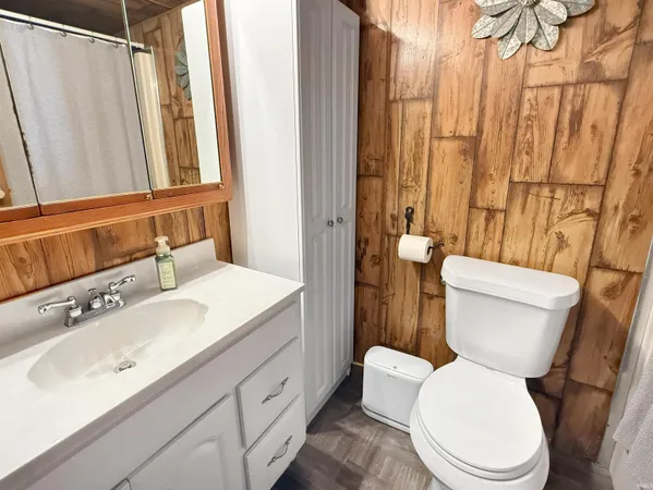 $440,000 | 5891 Highway 231, Jasper, IN 47546