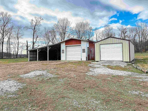 $450,000 | 5891 Highway 231, Jasper, IN 47546